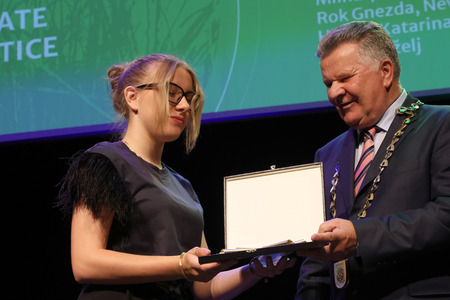 ZLATE PETICE 89 FOTO LJUBO VUKELIČ